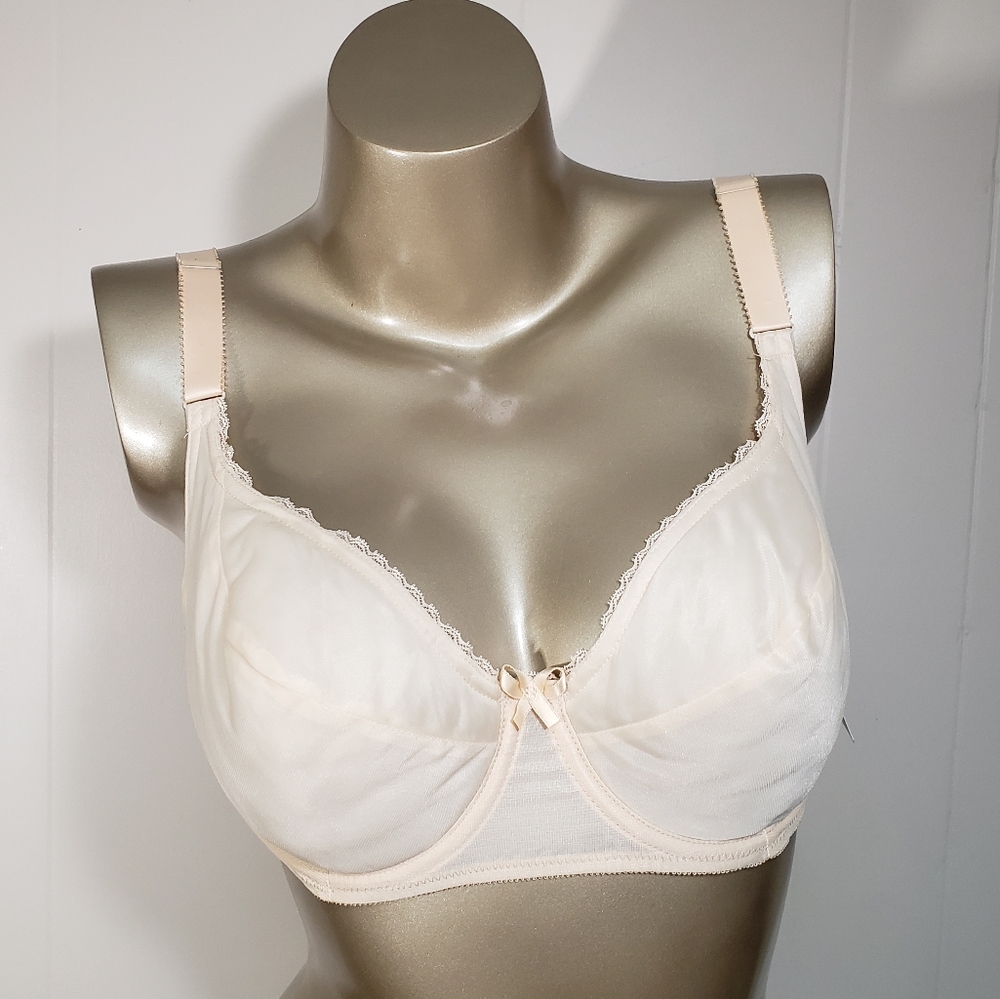 NOS 60'S Vanity fair tan bra 34C